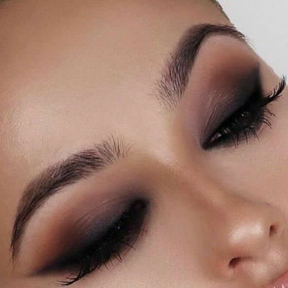 14cc744b2e692fe9e80befed3fe6c262.jpg Empowered Diamond Beauty Eyeshadow Palette 40% off
