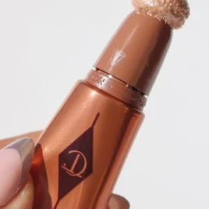 f443f354193f6f5a8b9d66b18092945f Charlotte Tilbury Hollywood 50% off