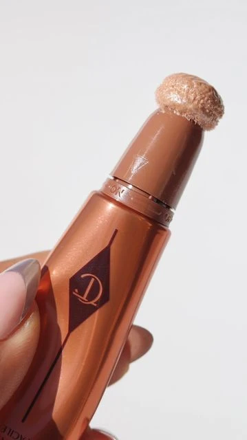 f443f354193f6f5a8b9d66b18092945f Charlotte Tilbury Hollywood 50% off
